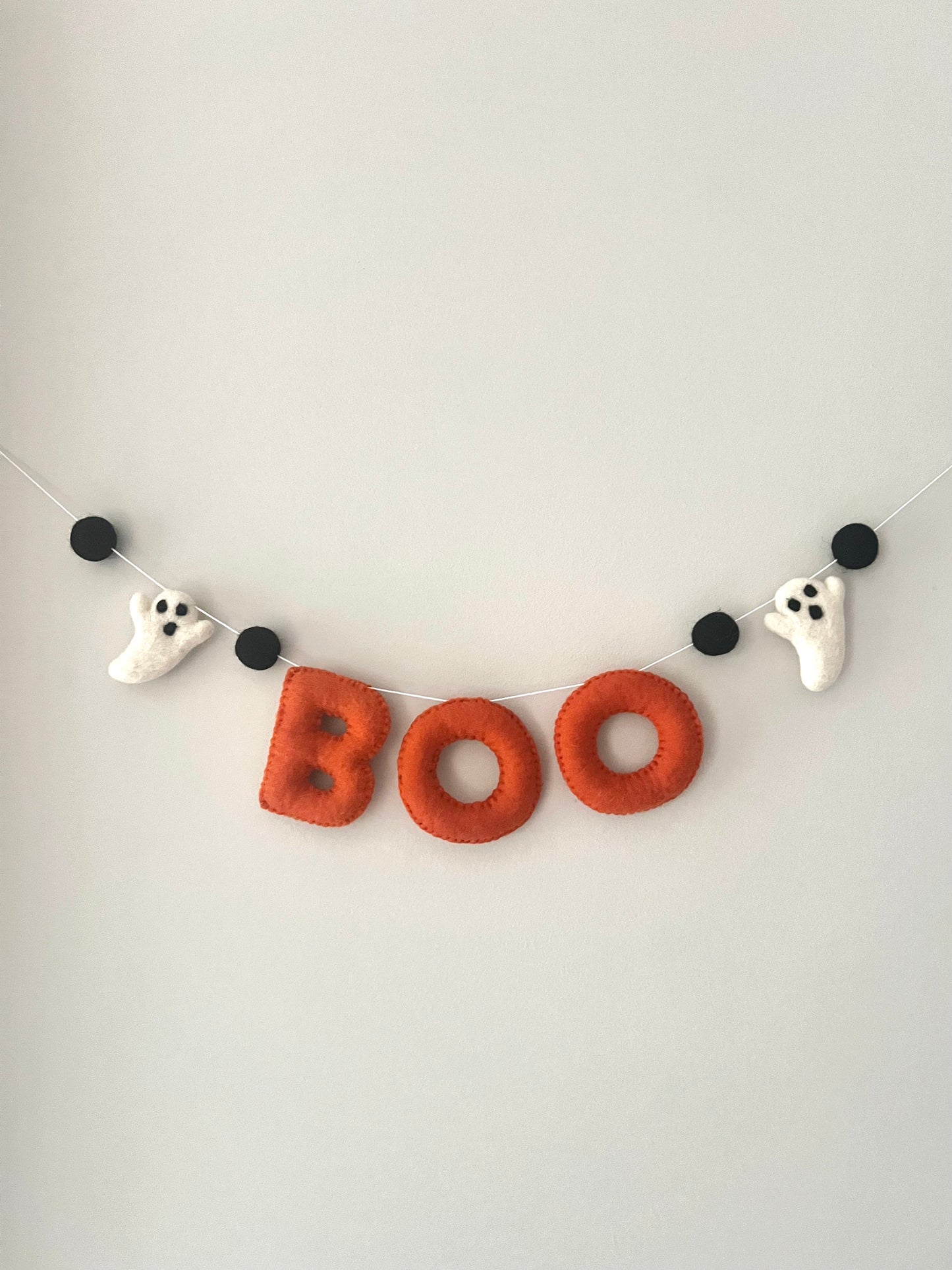 Boo garland