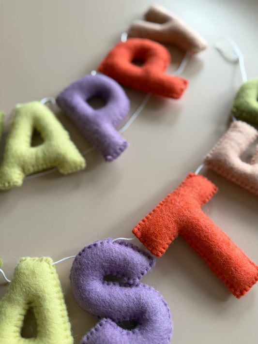 Happy Easter garland