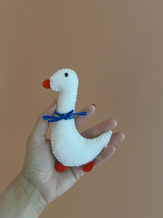 Felt goose
