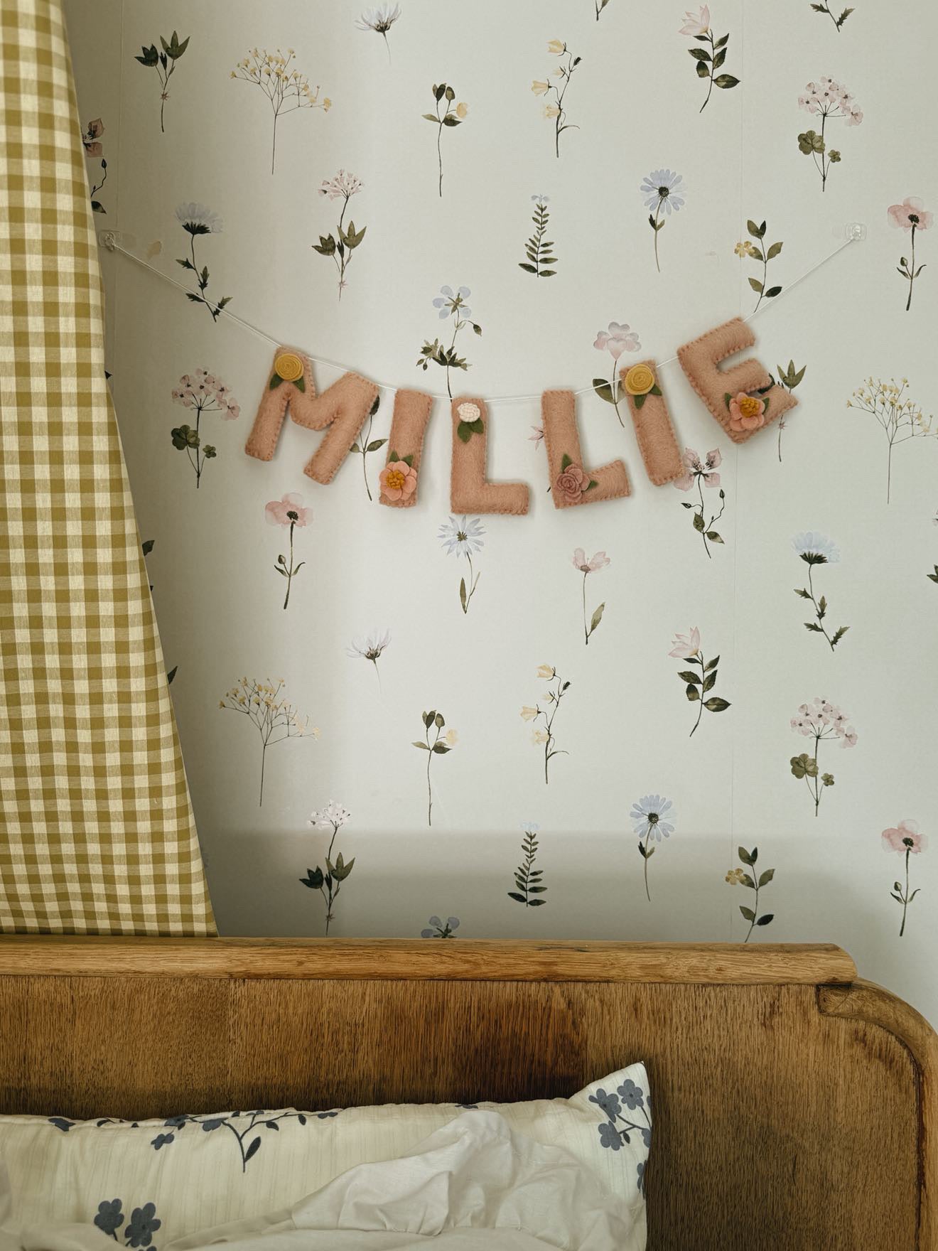 Floral name garland