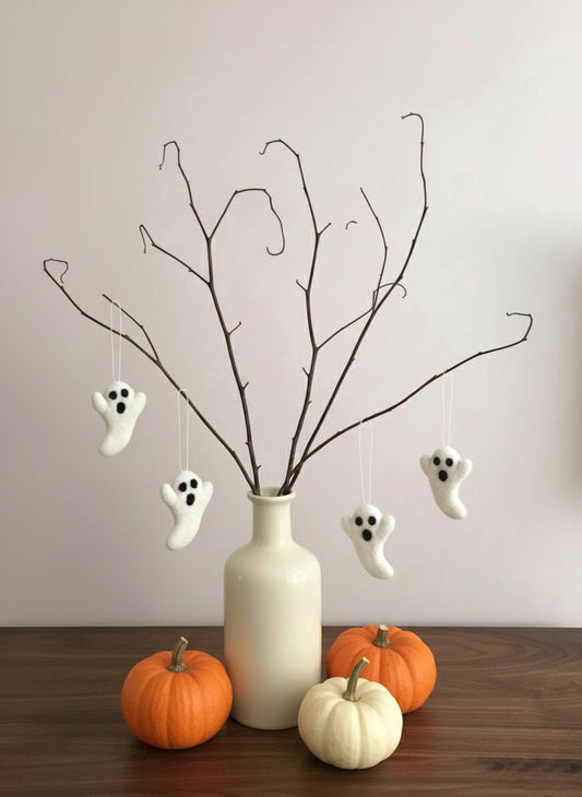 Felt ghost