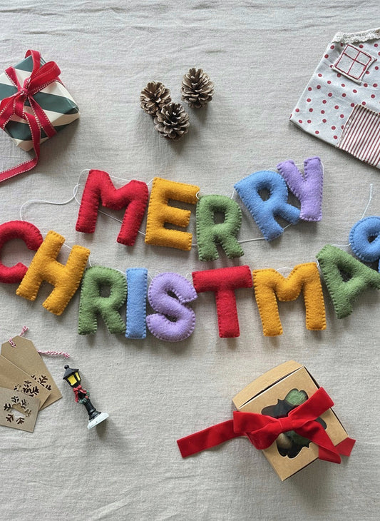 Merry Christmas garland