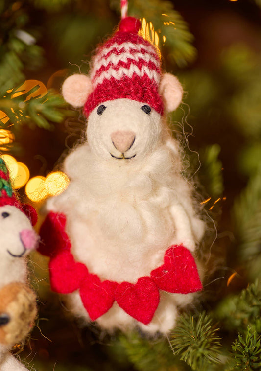 Felt Christmas sheep holding hearts